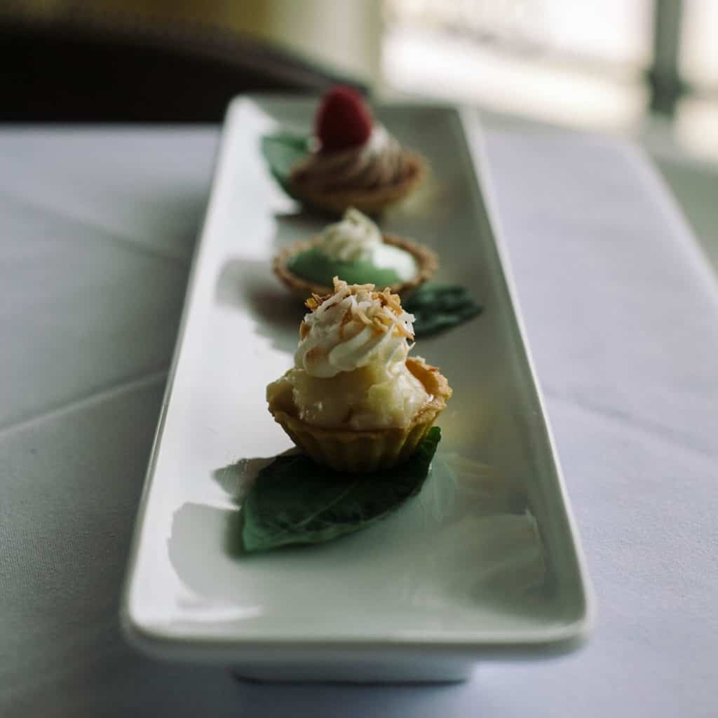 The Pioneer Club | Fine Dining in Lake Charles Louisiana | Dining | Dessert Pastries
