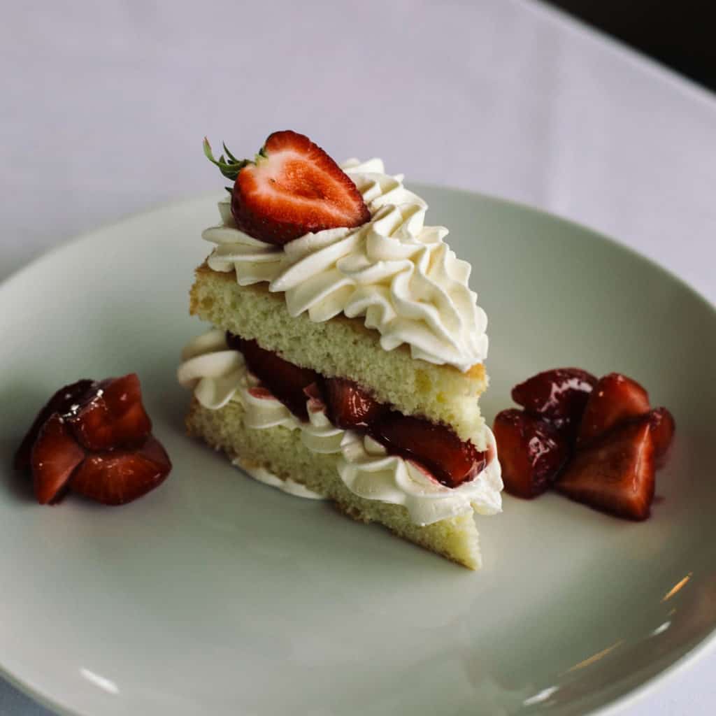 The Pioneer Club | Fine Dining in Lake Charles Louisiana | Dining | Strawberry Cake